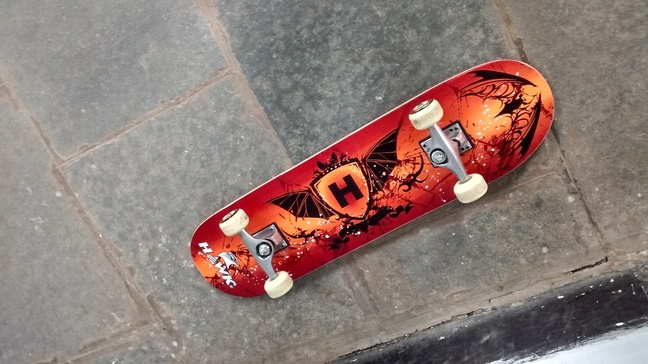 Skateboard front